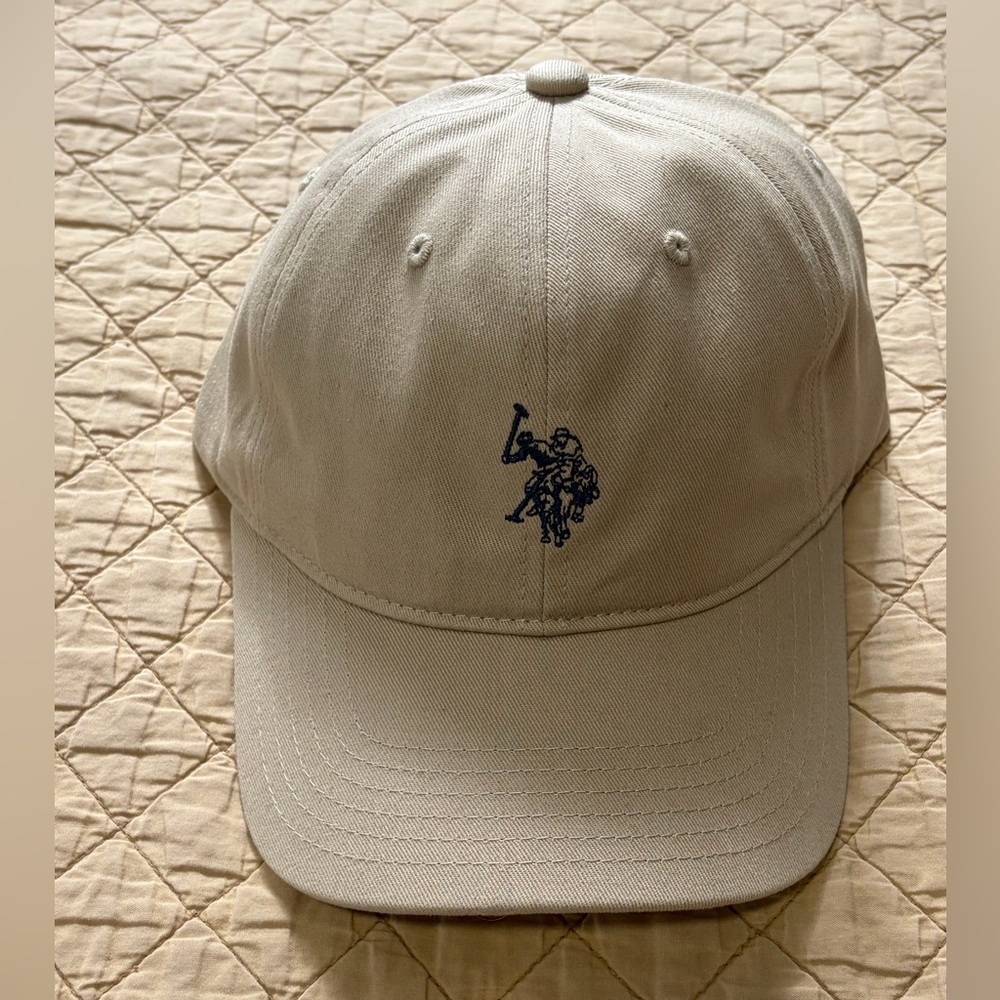 U.S. Polo Assn. Beige Baseball Cap with Navy Logo